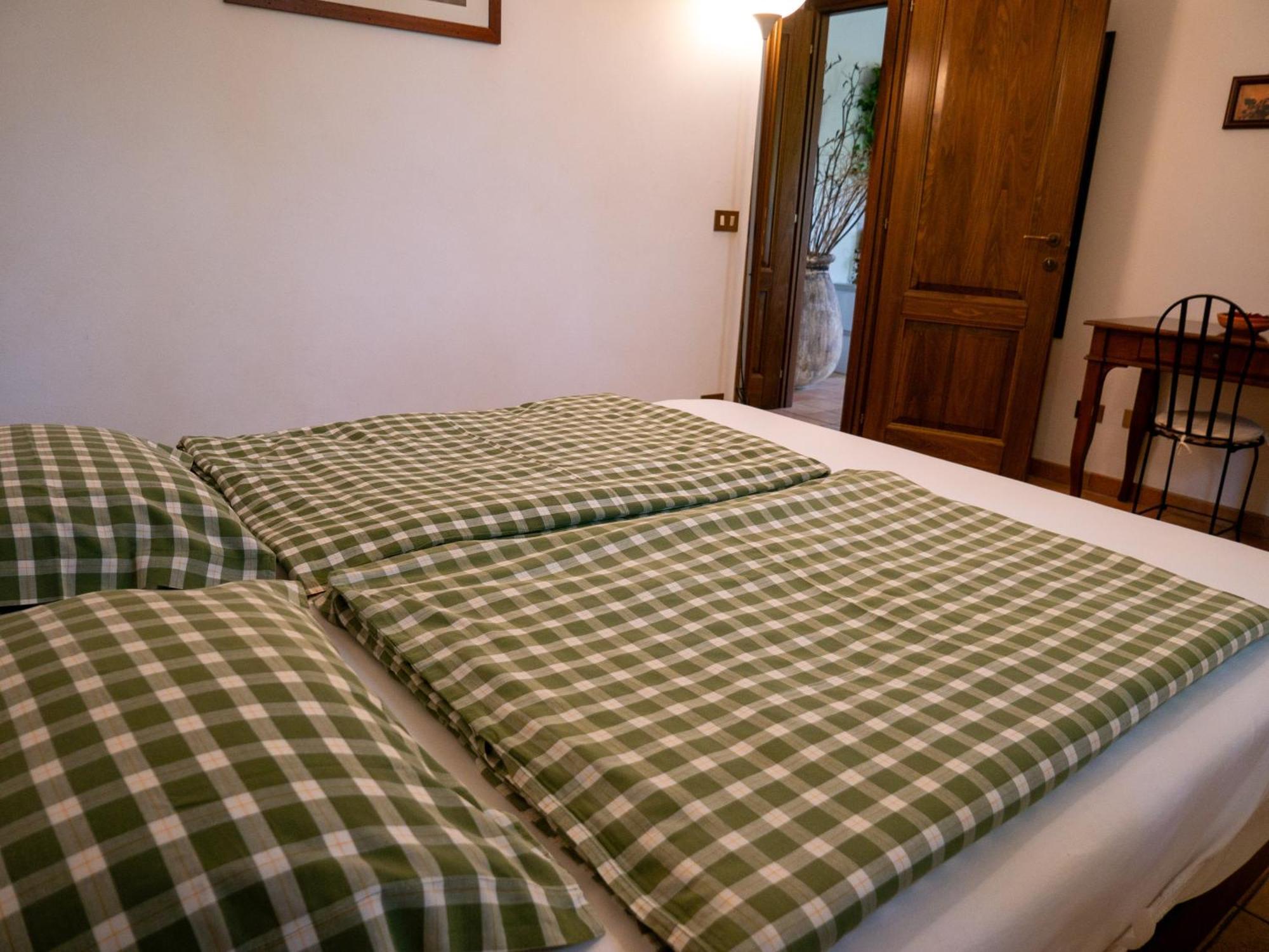 Agri Borgata Vallone - Apartments - By Host4U Lecchiore 외부 사진